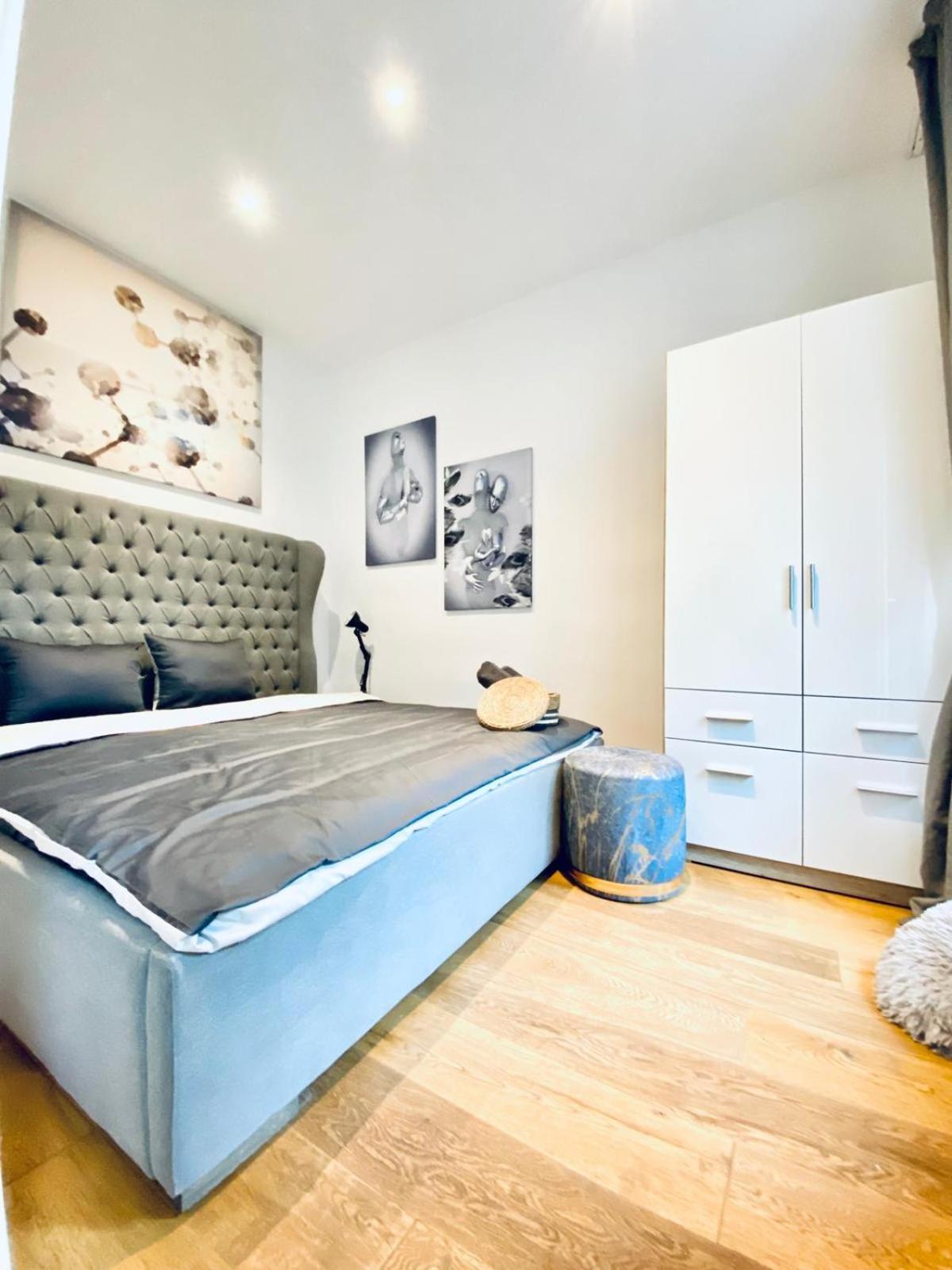 Appartement Elegant 2br With Balcony Near Millennium *